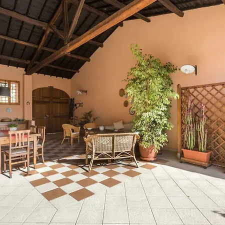 בית הארחה Casa Di Romeo